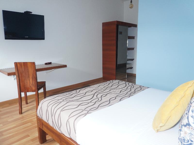 Hotel Xue Sabana 3