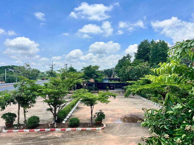 Rungreang Hotel By Zuzu image