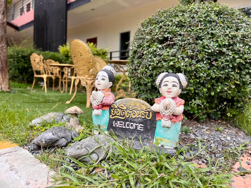 Rungreang Hotel By Zuzu image