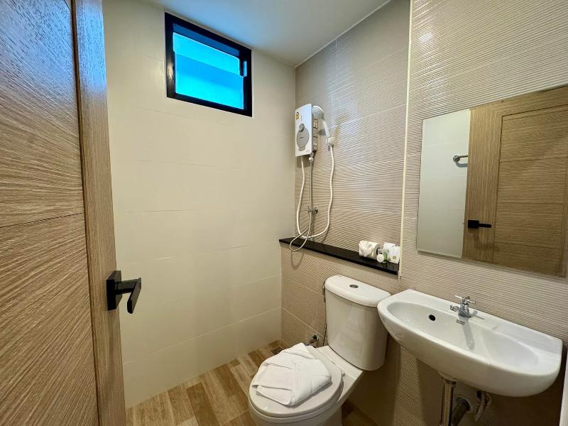 Tanwa House By Zuzu - Image 8