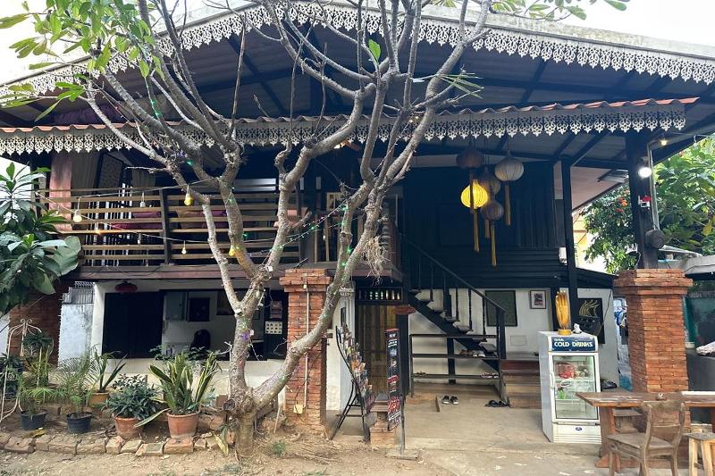 Nearthepark Boutique House By Zuzu - Image 3