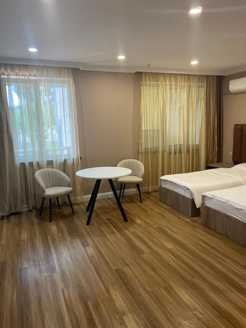 Grand Hotel Kapan image 6