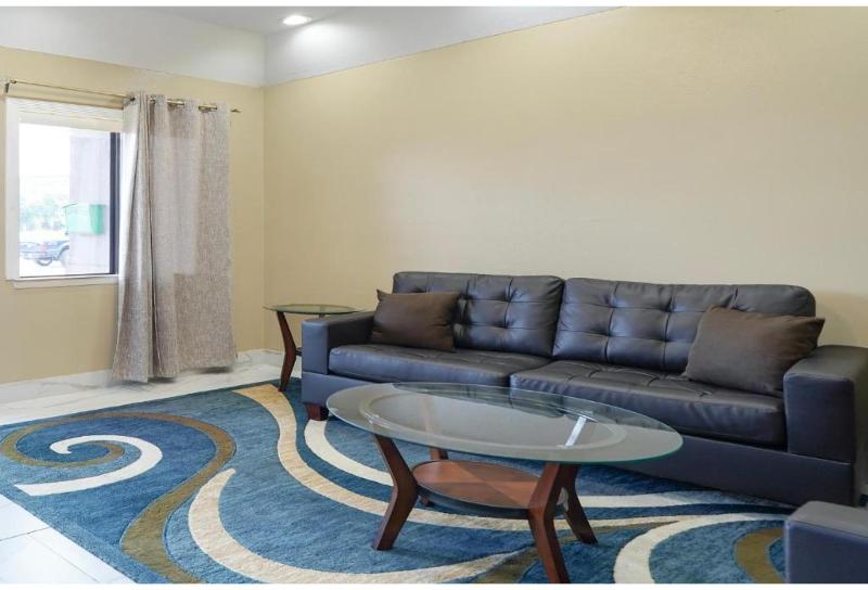 Budget inn by Oyo San Augustine image 10