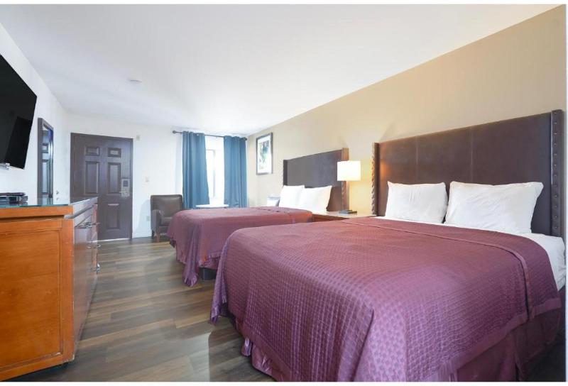 Budget inn by Oyo San Augustine image
