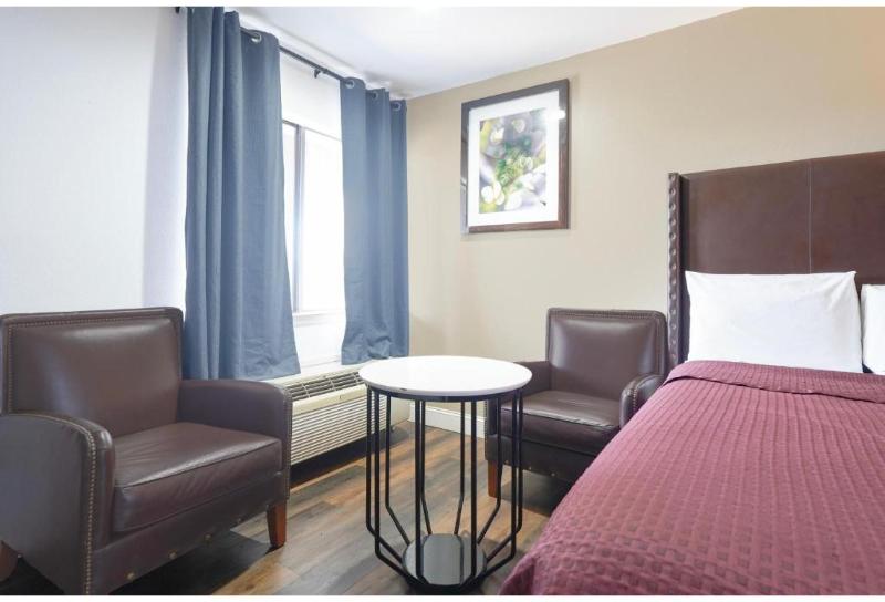 Budget inn by Oyo San Augustine image