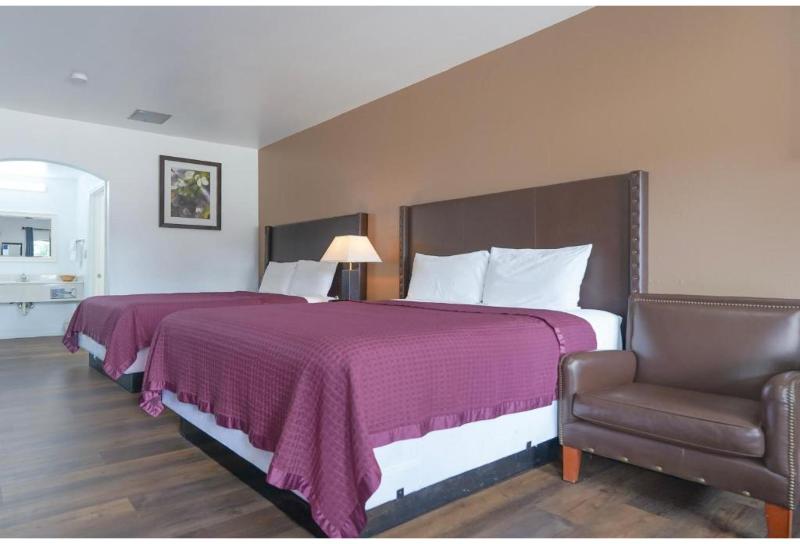 Budget inn by Oyo San Augustine image 1