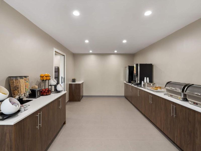 Wingate By Wyndham Jackson image