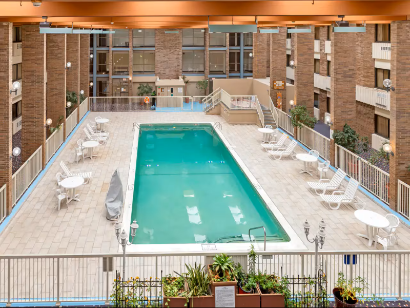 Mainstay Suites Lansing MI
