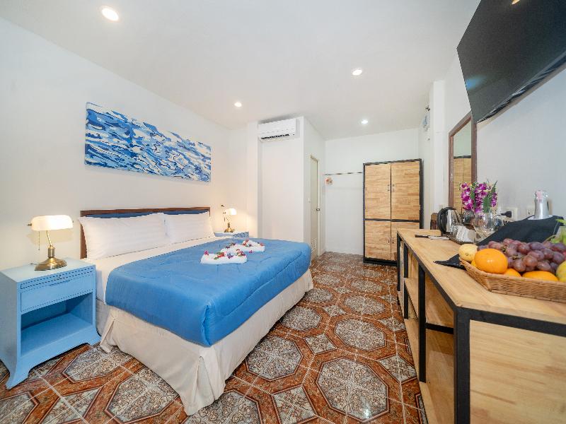 Oceanview Bungalows By Eat image