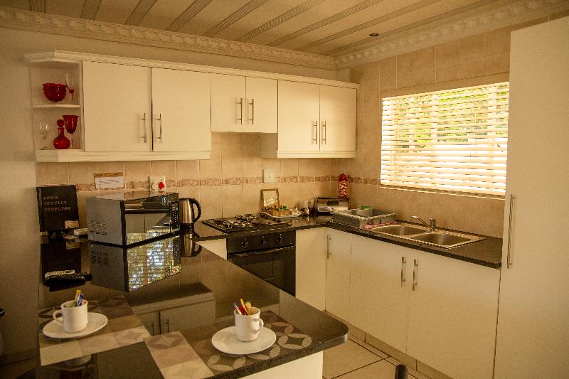 Lincoln Cottages (pty)ltd