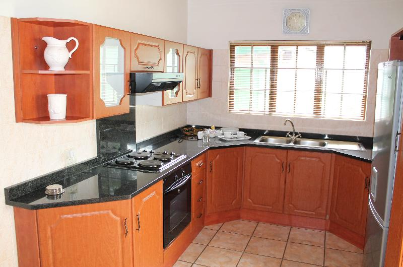 Lincoln Cottages (pty)ltd
