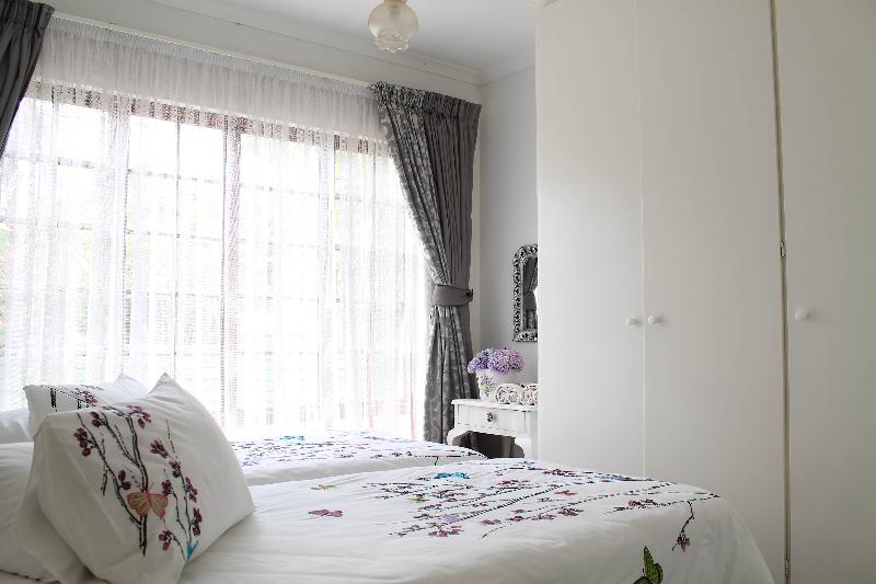 Lincoln Cottages (pty)ltd