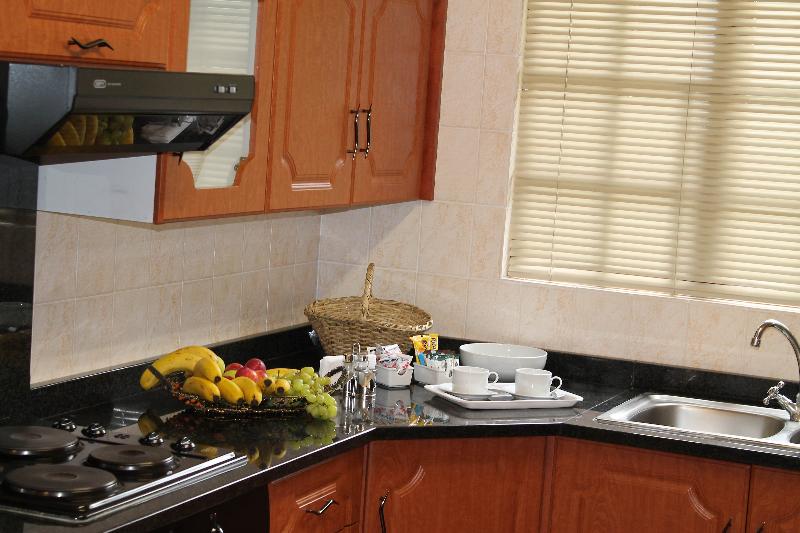 Lincoln Cottages (pty)ltd