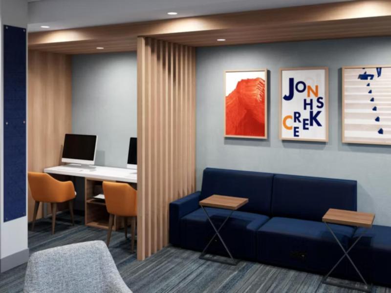 Holiday Inn Express & Suites Anchorage Midtown 