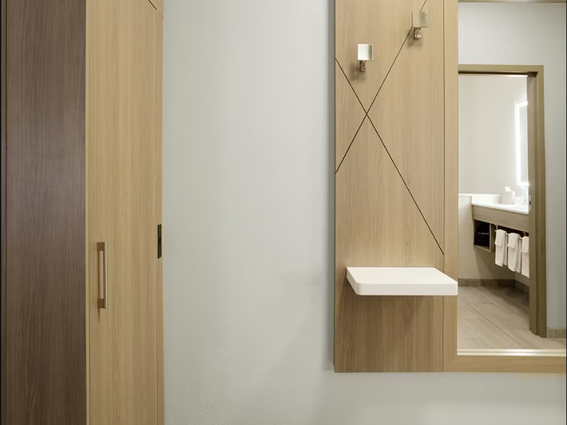 Bed room