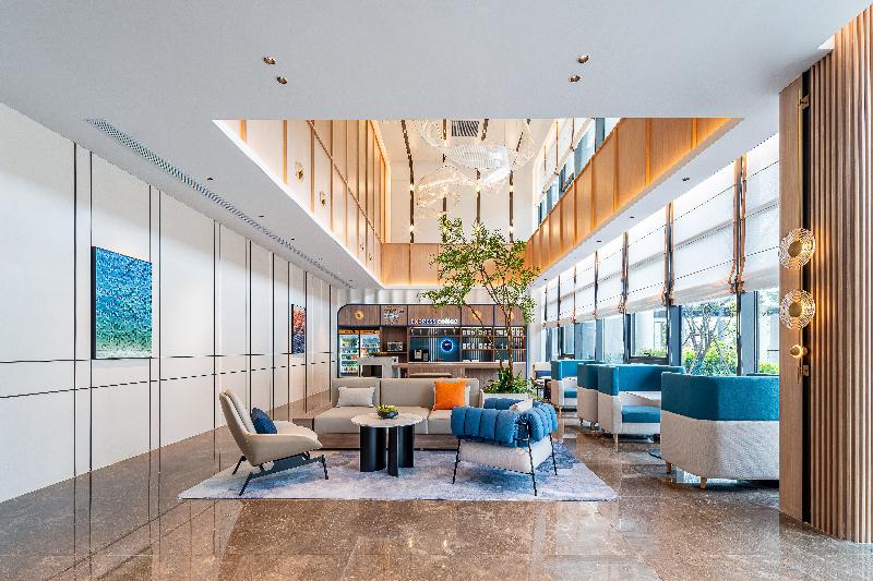 Holiday Inn Express Taizhou Jiaojiang image