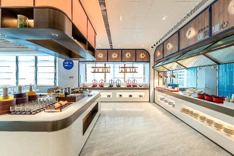 Holiday Inn Express Taizhou Jiaojiang image