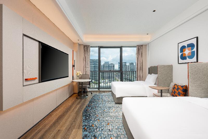 Holiday Inn Express Taizhou Jiaojiang image