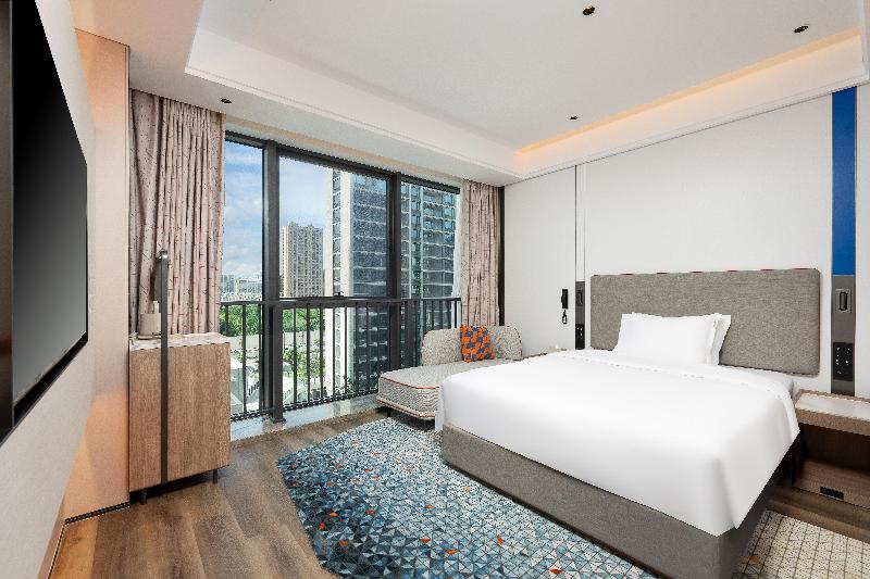 Holiday Inn Express Taizhou Jiaojiang image
