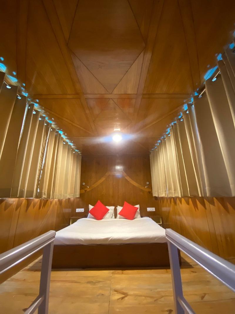 The Jungle Story By Headquarter