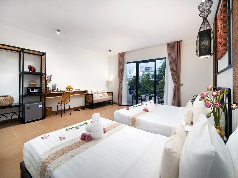The Moon Residence & Spa image
