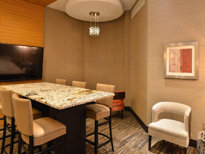 Hotel Belvoir Springfield