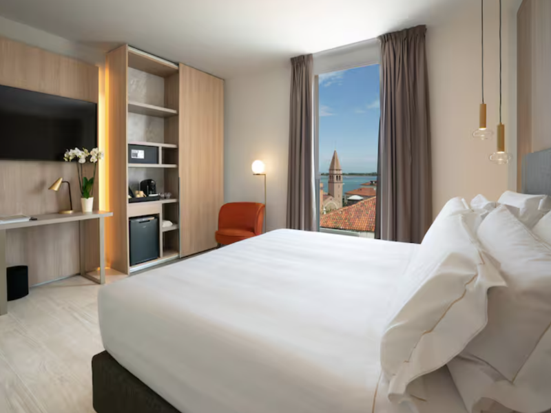 Melia Venezia Lido image