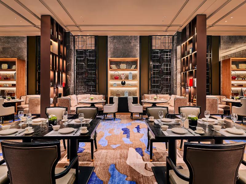 Secan Hotel Qingdao, Curio Collection by Hilton