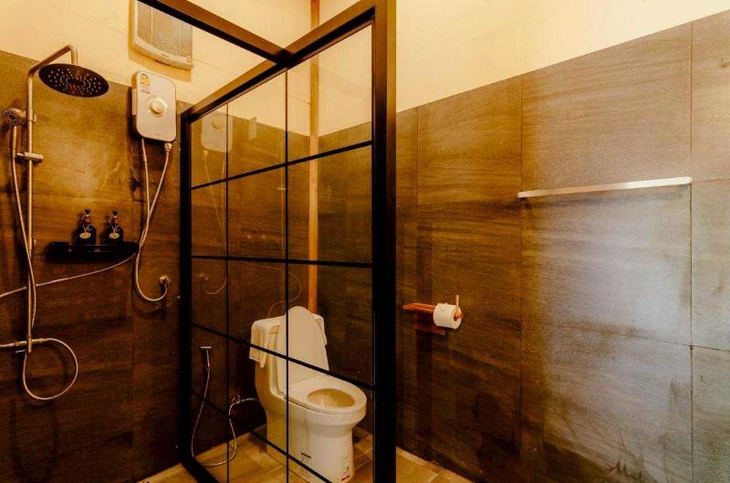 Lomhaijai Homestay image