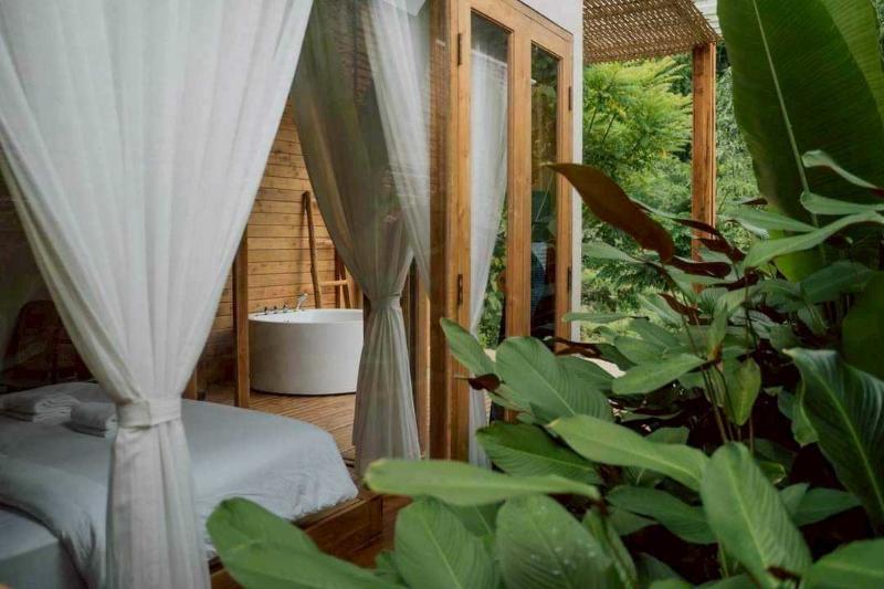 Lomhaijai Homestay image