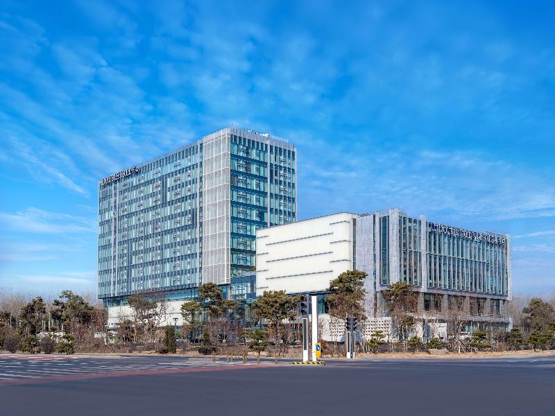 Doubletree By Hilton Yanji image