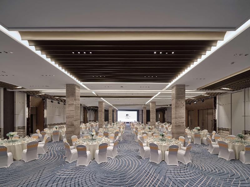 Doubletree By Hilton Yanji image