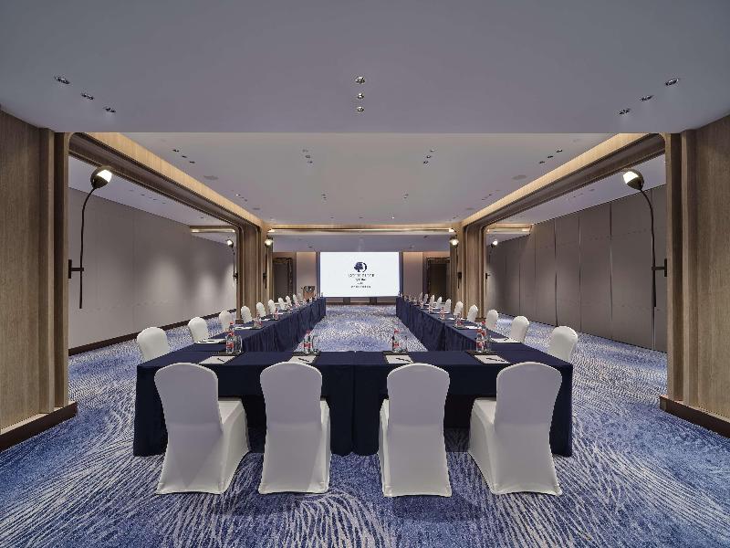 Doubletree By Hilton Yanji image