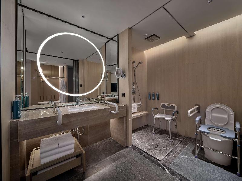 Doubletree By Hilton Yanji image