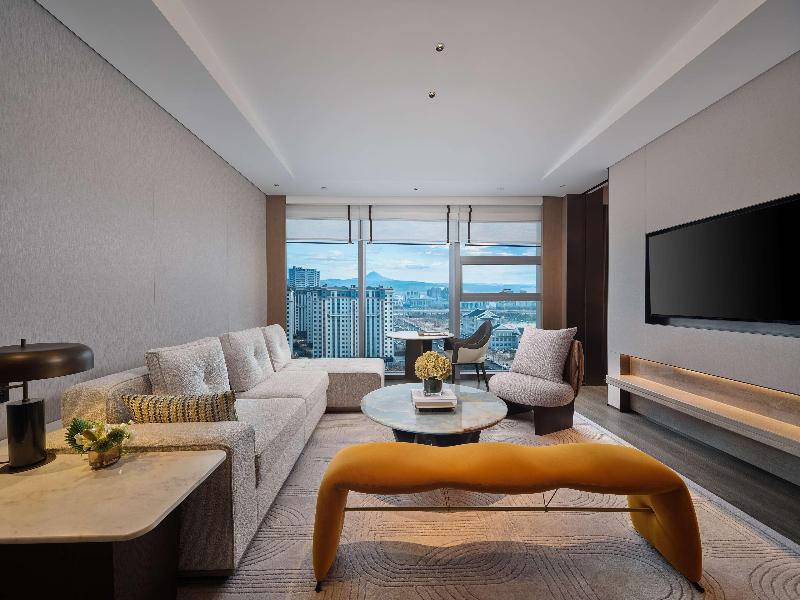 Doubletree By Hilton Yanji image