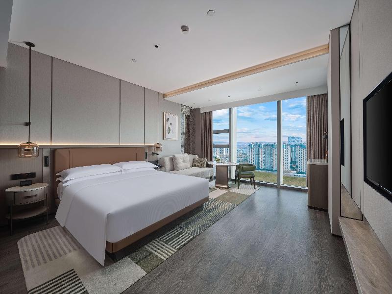 Doubletree By Hilton Yanji image