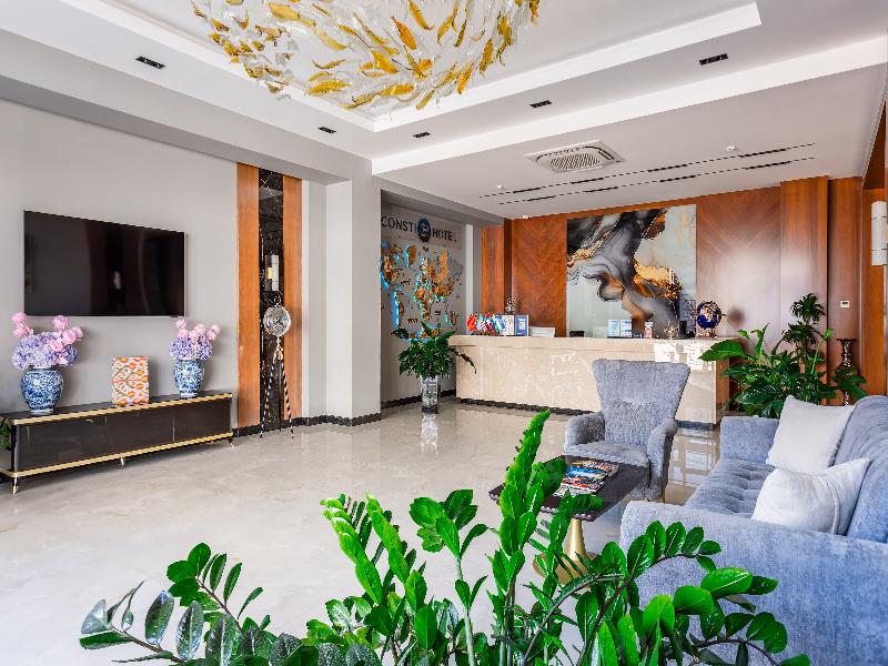 Consti Boutique image