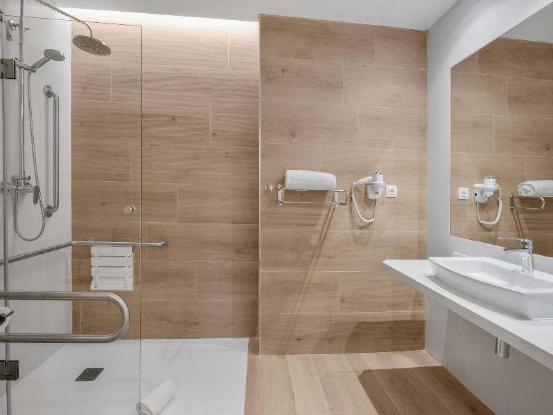 B&B Hotel Castro Urdiales image