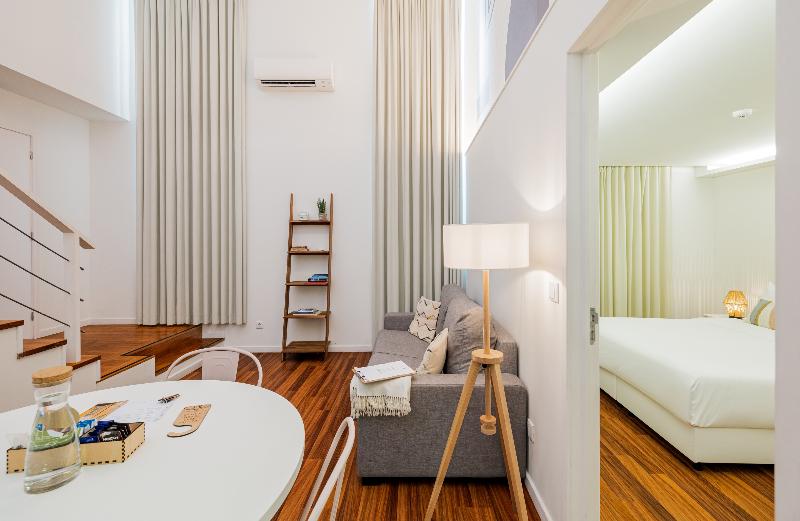 Casa Do Contador - Suites & Pool image