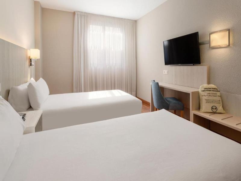 B&B Hotel Zaragoza Royal image