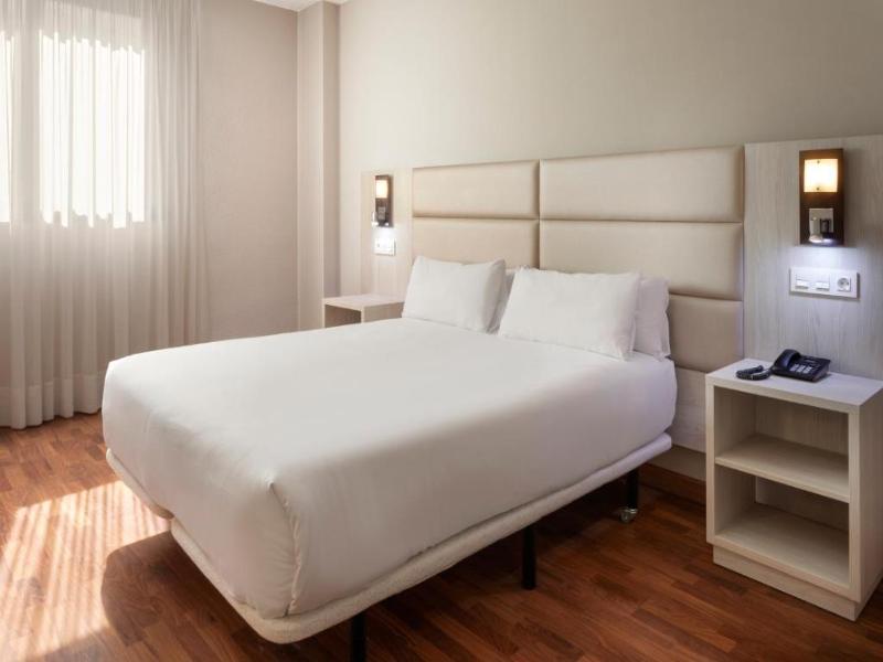 B&B Hotel Zaragoza Royal image