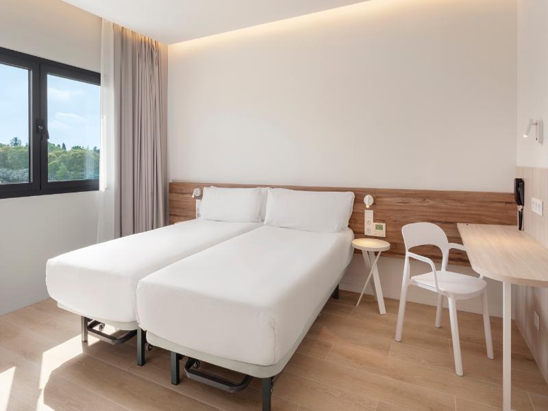 B&b Hotel Sevilla Bormujos image