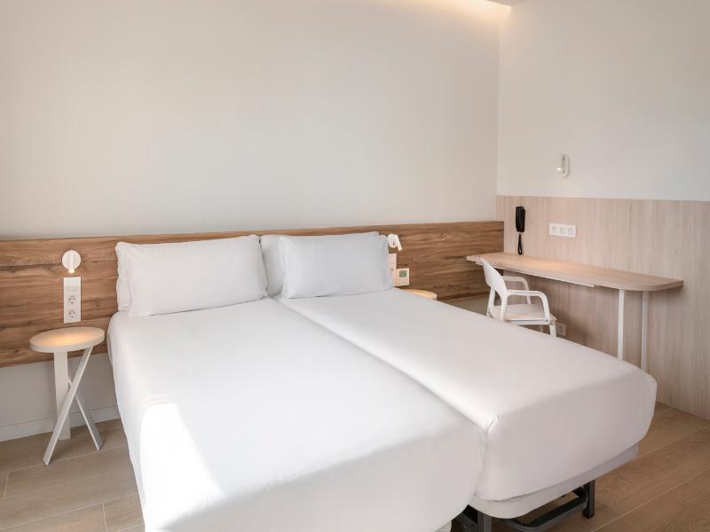 B&b Hotel Sevilla Bormujos image