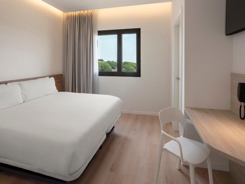 B&b Hotel Sevilla Bormujos image
