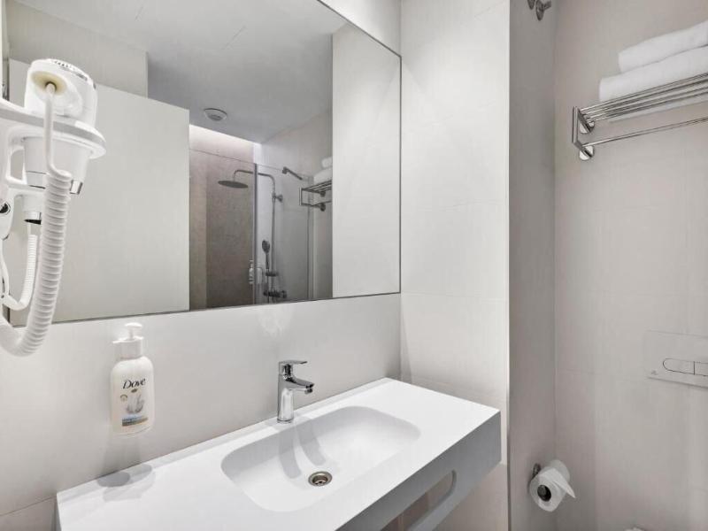 B&b Hotel Sevilla Bormujos image