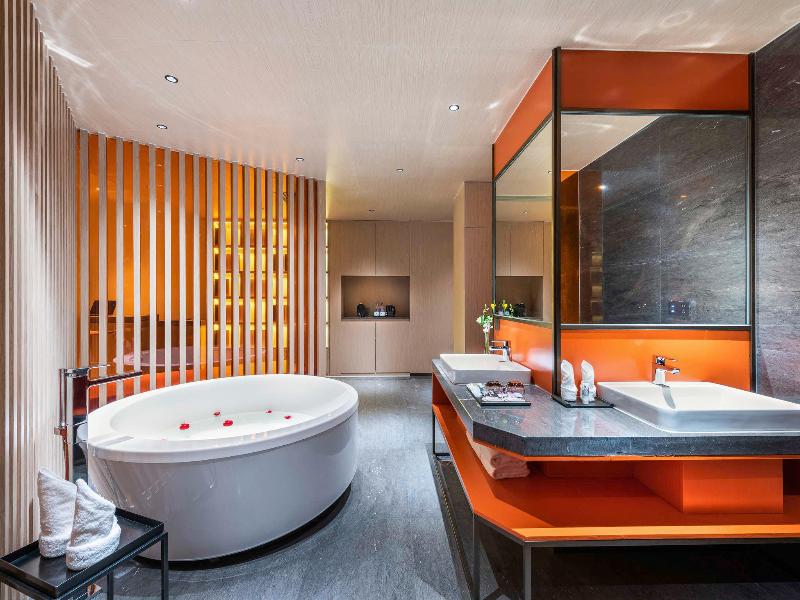 Mercure Nanjing Olympic Expo image