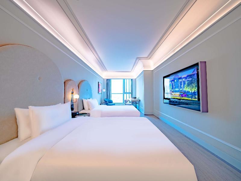 Mercure Lanzhou Downtown image