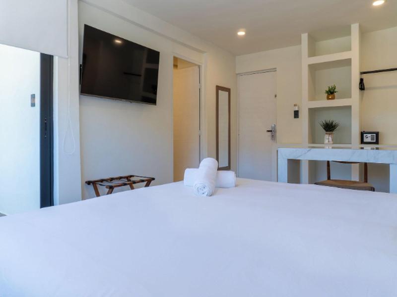 Colmena Hotel Los Cabos Marina image