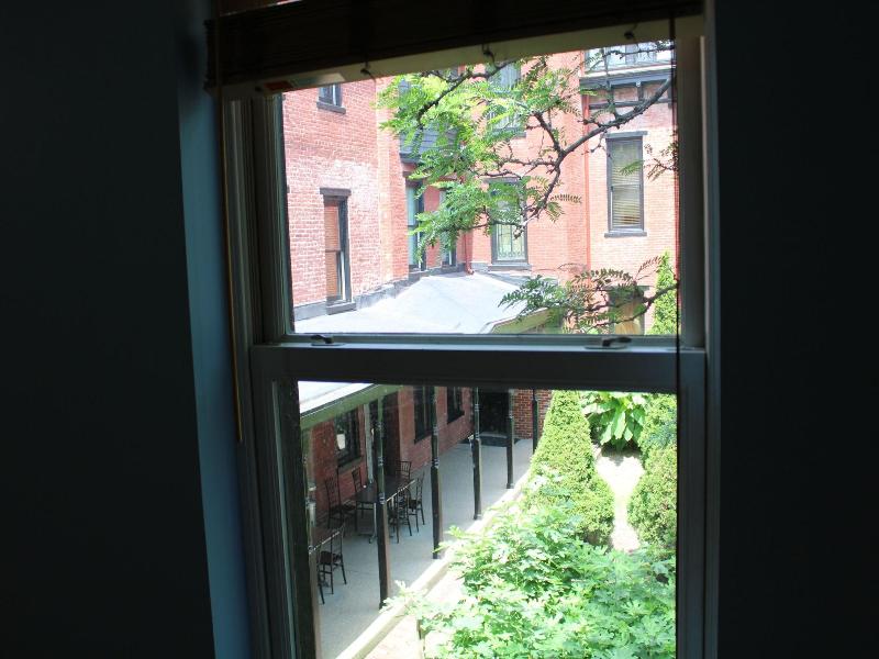 Villagio Luxury Shops And Hotel