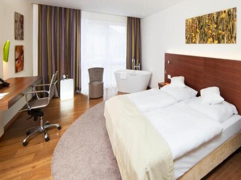UNO Hotel Wolfsburg Sandkamp image